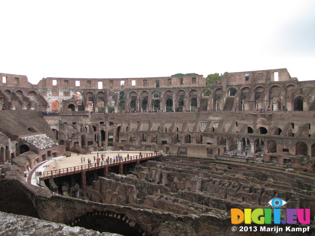 SX30889 Colosseum